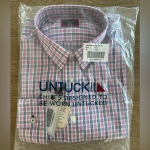 UNTUCKit NWT size Large